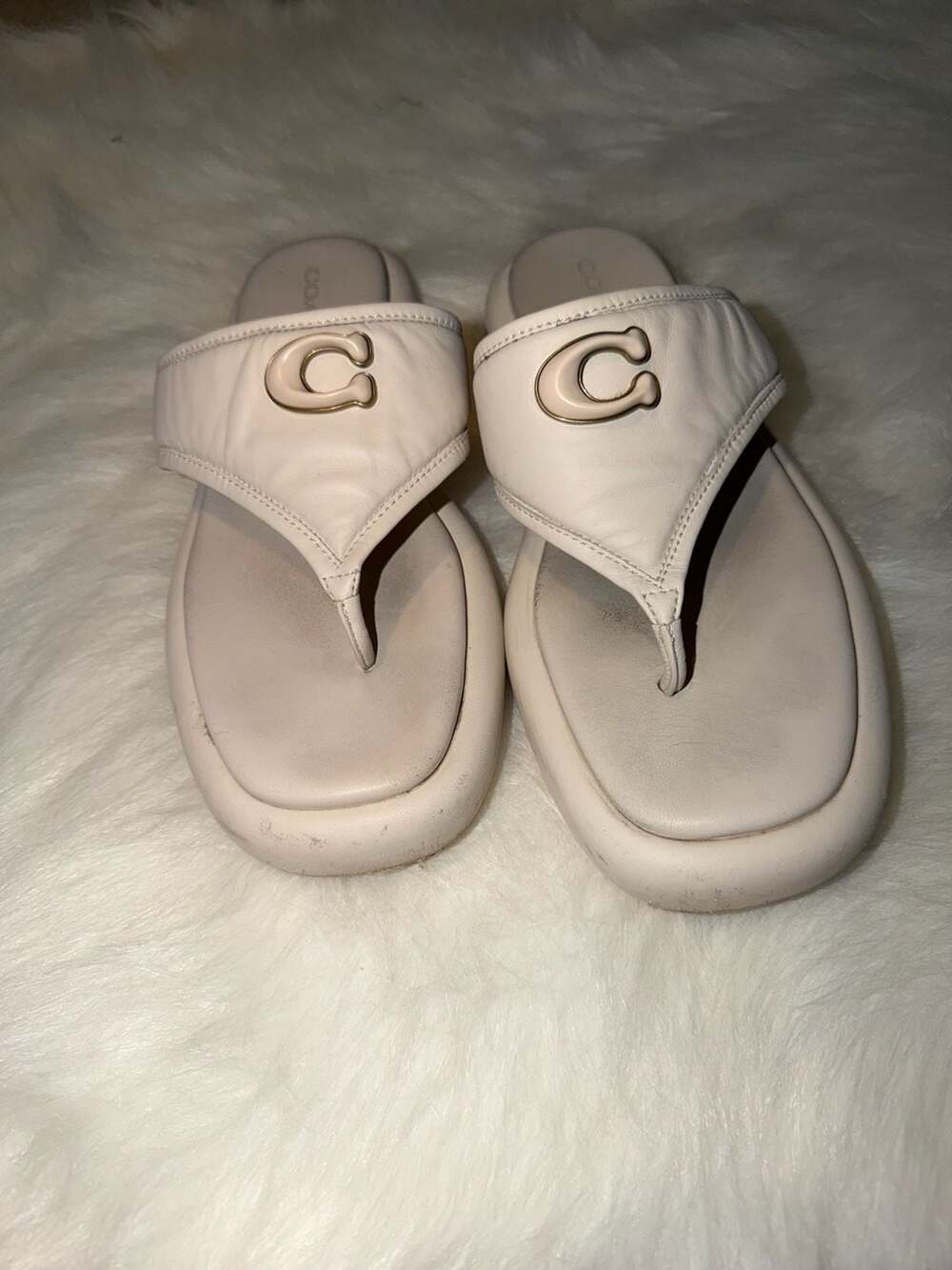 Coach Kellie Leather Platform Thong Sandals Size 10